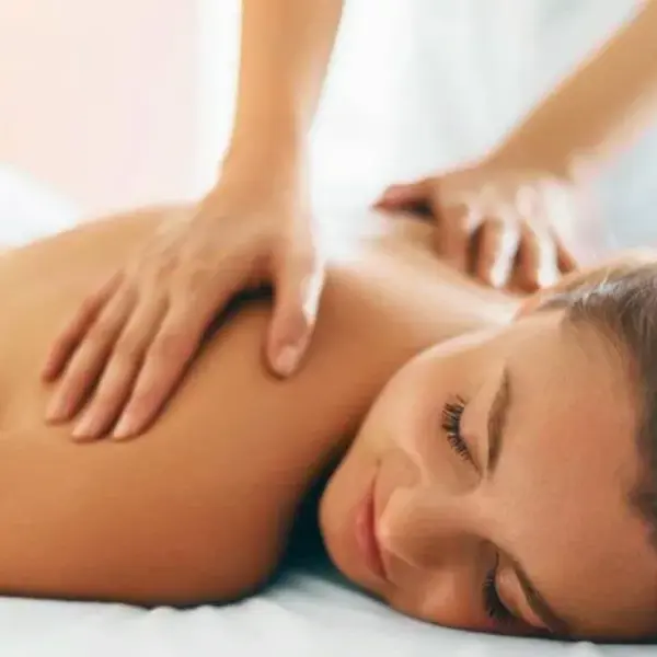dolore e tensioni muscolari cervicale